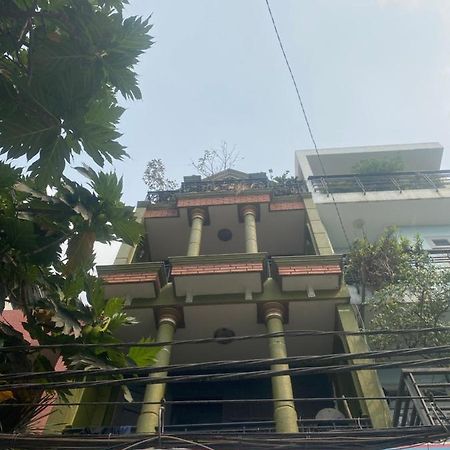 Lucky Homestay Sai Gon Airport & Gan Benh Vien 175 Хошимин Екстериор снимка