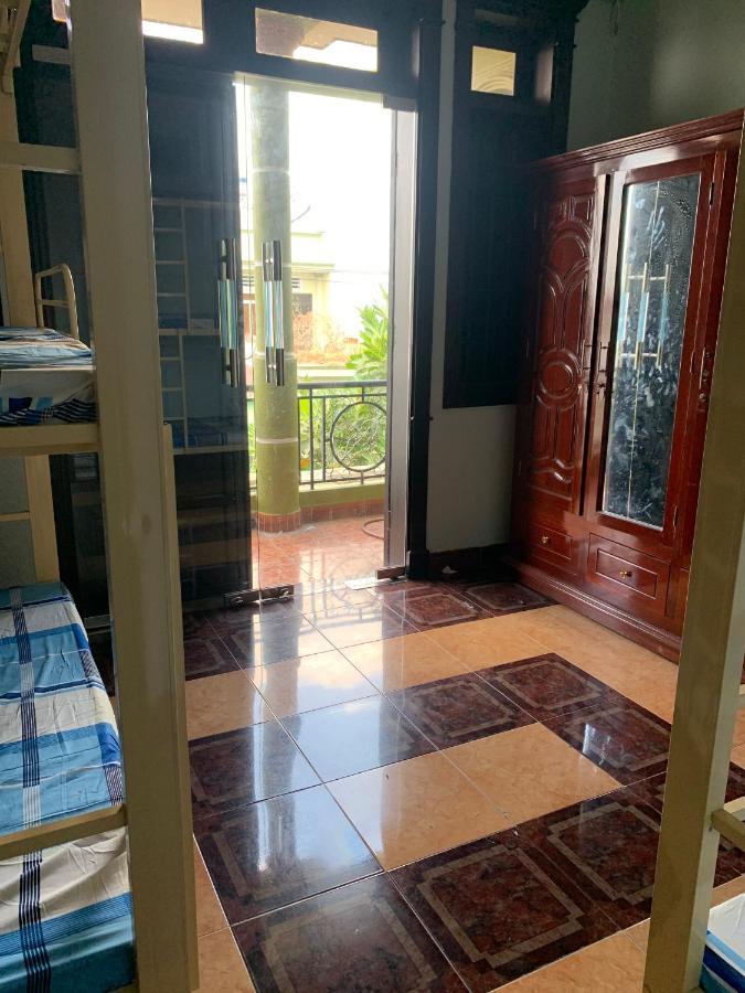 Lucky Homestay Sai Gon Airport & Gan Benh Vien 175 Хошимин Екстериор снимка