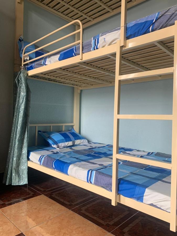 Lucky Homestay Sai Gon Airport & Gan Benh Vien 175 Хошимин Екстериор снимка